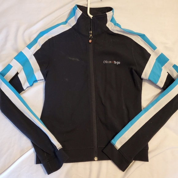 Sweater - Picture 1 of 3